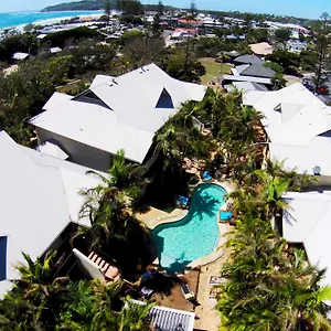 Outrigger Bay Aparthotel